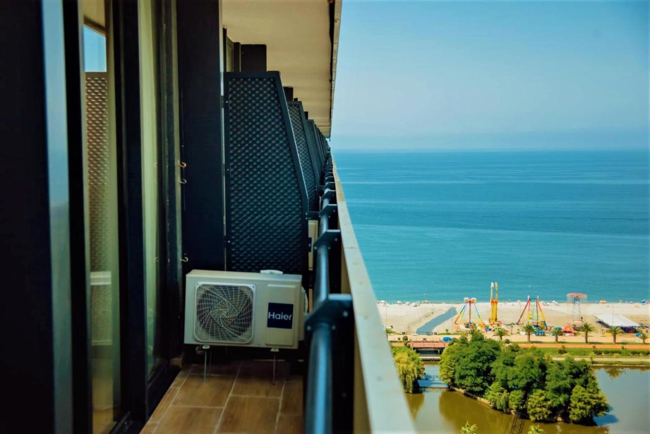 Orbi City Sea View - Special Category Aparthotel Μπατούμι Εξωτερικό φωτογραφία
