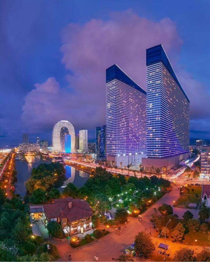 Orbi City Sea View - Special Category Aparthotel Μπατούμι Εξωτερικό φωτογραφία